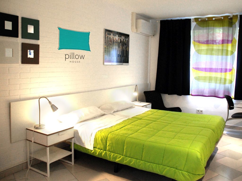 Bypillow House Barcelona Exteriör bild